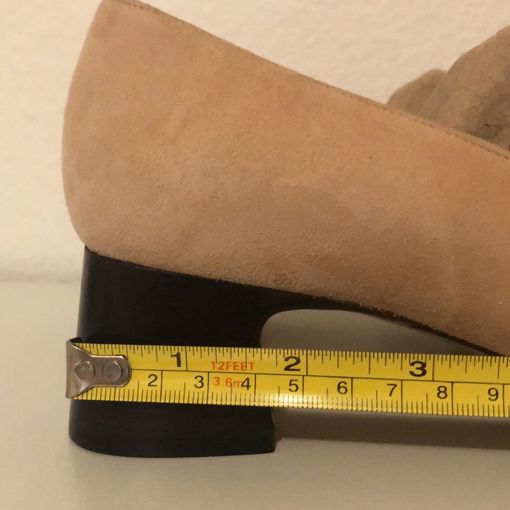 (NWOT) Gucci Vintage Suede Horse Bit Taupe Pink Mid-Heel Pointed Heels | 35C - Picture 6 of 16